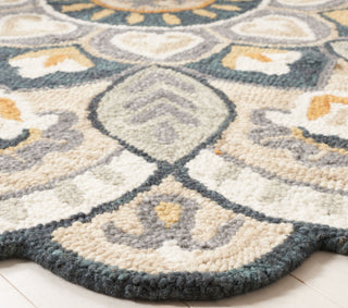 Safavieh Novelty NOV604B Beige / Navy Area Rug Edge