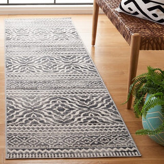 Safavieh Odyssey ODY852 Black / Ivory Area Rug Room Scene Feature