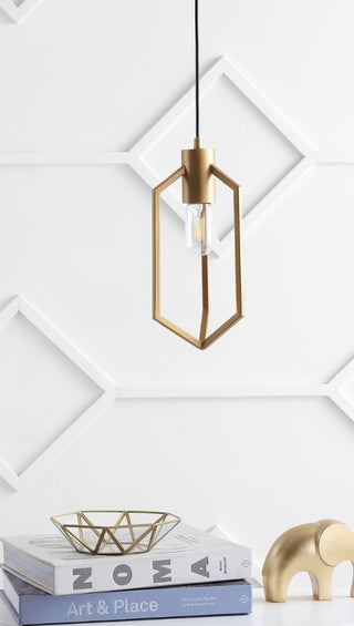 Safavieh Eastwood PND4009A Brass Lamp Room Scene Off Feature