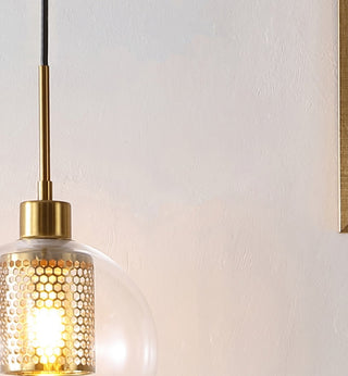 Safavieh Toronto PND4146A Clear / Brass Lamp Room Scene On Feature