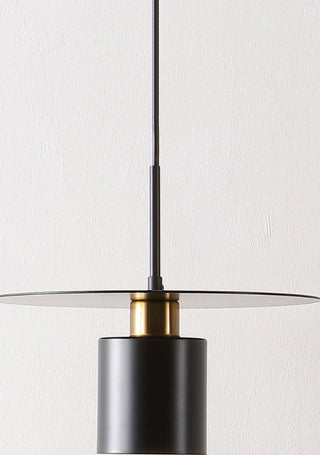 Safavieh Mynoby PND4155A Black / Brass Lamp Room Scene On Feature
