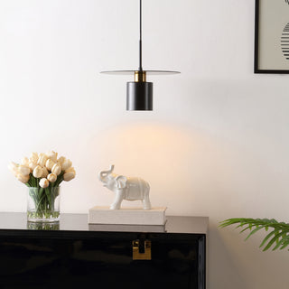 Safavieh Mynoby PND4155A Black / Brass Lamp Room Scene On Feature