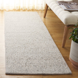 Safavieh Pine PNE101G Silver Area Rug Room Scene