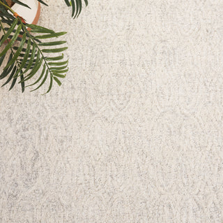 Safavieh Pine PNE101G Silver Area Rug Detail