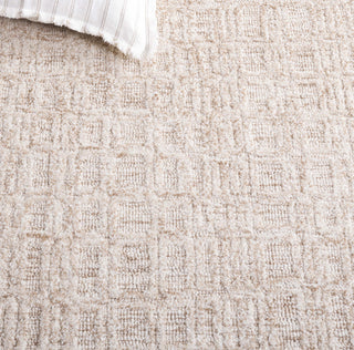 Safavieh Pine PNE105T Light Brown / Ivory Area Rug Detail