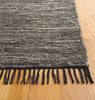 Safavieh Rag Rug RAR301Y Dark Green / Black Area Detail
