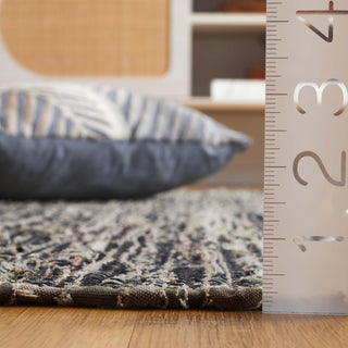 Safavieh Rag Rug RAR301Y Dark Green / Black Area Detail