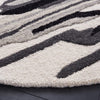 Safavieh Rodeo Drive RD858Z Ivory / Black Area Rug Detail