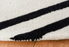 Safavieh Rodeo Drive RD860B Ivory / Black Area Rug Detail