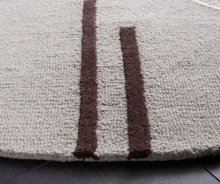 Safavieh Rodeo Drive RD860H Grey / Rust Area Rug Detail