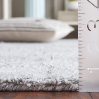 Safavieh Renewal RNW201F Grey Area Rug Detail