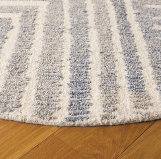 Safavieh Renewal RNW206M Blue / Ivory Area Rug Detail