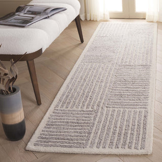 Safavieh Renewal RNW208F Grey / Ivory Area Rug Room Scene Feature