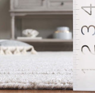 Safavieh Renewal RNW211B Light Beige Area Rug Detail