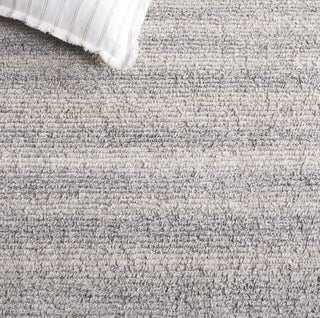 Safavieh Renewal RNW211F Silver / Grey Area Rug Detail
