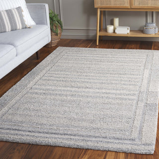 Safavieh Renewal RNW211F Silver / Grey Area Rug Room Scene