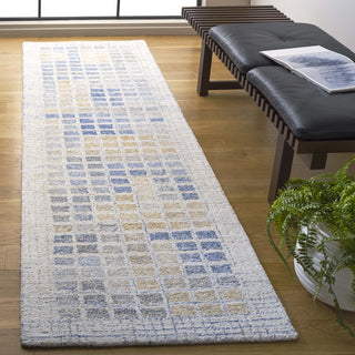 Safavieh Renewal RNW808B Beige / Grey Area Rug Room Scene Feature