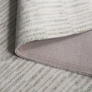 Safavieh Restoration Vintage RVT901Y Green / Ivory Area Rug Fold