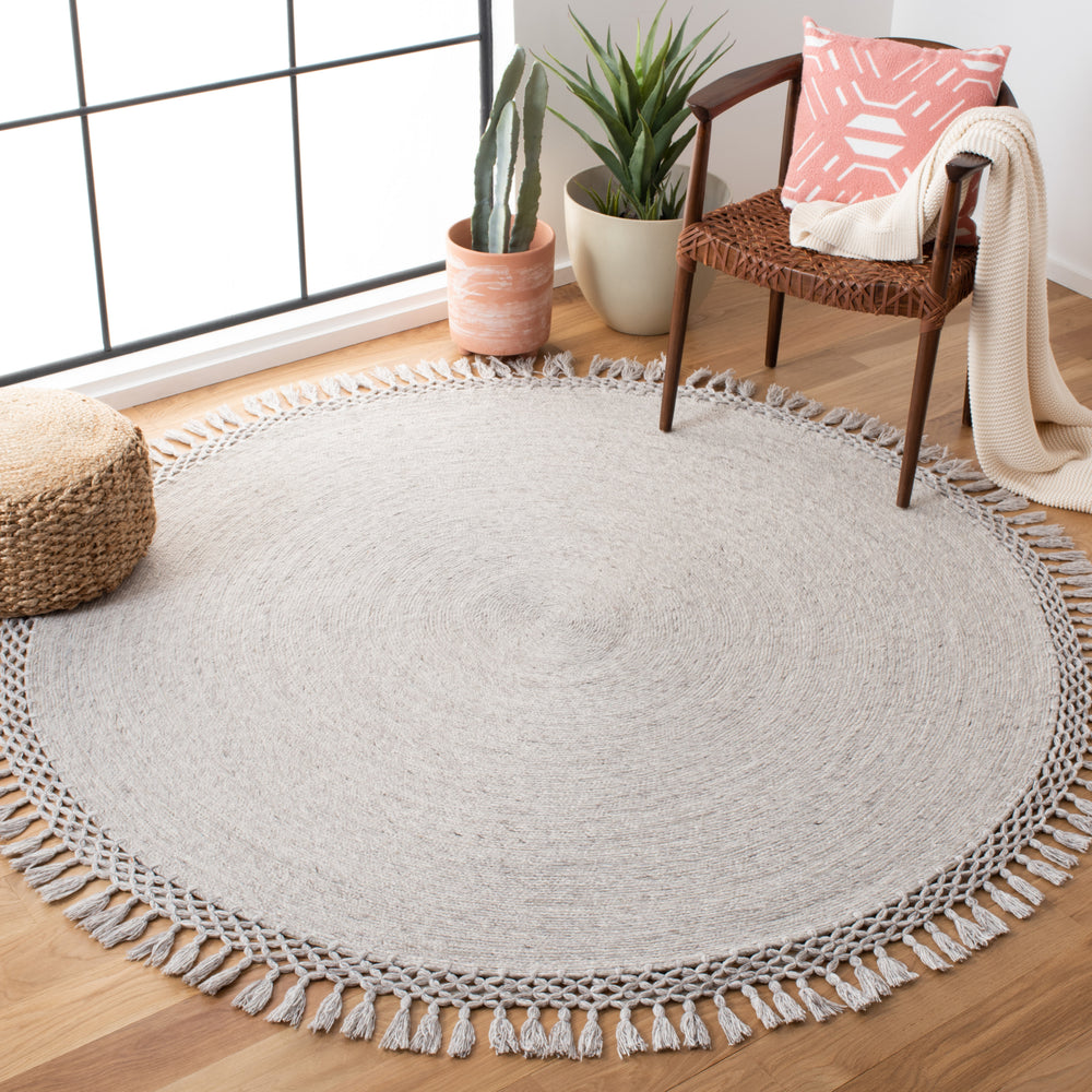 Safavieh Sahara SAH490A Beige Area Rug Room Scene Feature