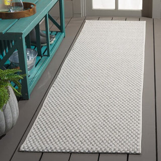 Safavieh Sisal All-weather SAW460 Light Grey / Ivory Area Rug Room Scene Feature