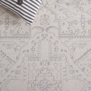 Safavieh Sabrina SBR842A Ivory / Grey Area Rug Detail