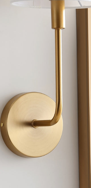 Safavieh Jaxson SCN4014A Brass Lamp Room Scene Off Feature