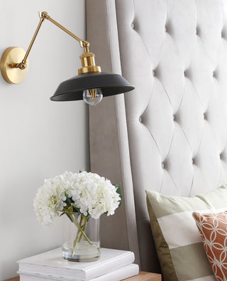 Safavieh Kingston SCN4026A Brass / Black Lamp Room Scene Off Feature
