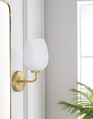 Safavieh Idina SCN4072A Brass / White Lamp Room Scene Off Feature