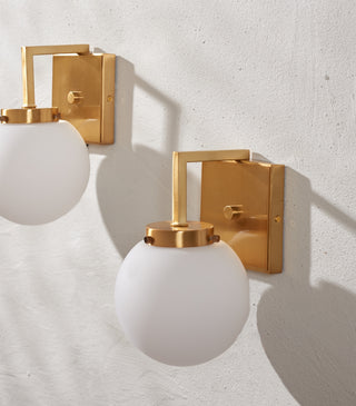 Safavieh Ganon SCN4084B Brass / White Lamp Room Scene Off Feature