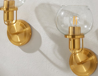 Safavieh Huron SCN4085A Brass / Clear Lamp Room Scene Off Feature