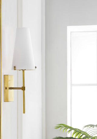 Safavieh Nanda SCN4144B Brass Lamp Room Scene Off Feature