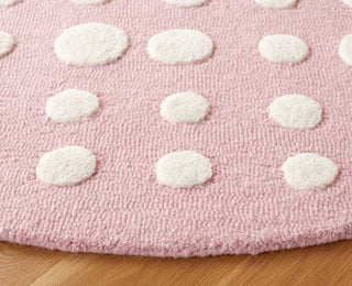 Safavieh Kids SFK926U Pink / Ivory Area Rug Detail