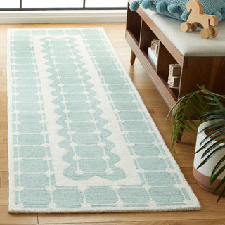 Safavieh Kids SFK927K Turquoise / Ivory Area Rug Room Scene Feature