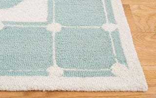 Safavieh Kids SFK927K Turquoise / Ivory Area Rug Detail
