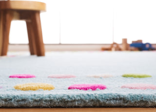 Safavieh Kids SFK928M Blue / Pink Area Rug Detail