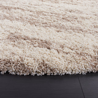 Safavieh Hudson Shag SGH206B Ivory / Beige Area Rug Detail