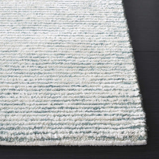 Safavieh Soho SOH178J Turquoise / Ivory Area Rug Detail