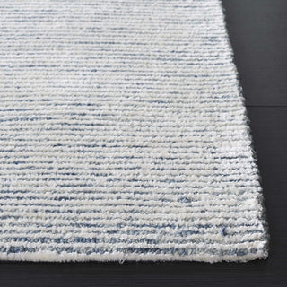 Safavieh Soho SOH178M Blue / Ivory Area Rug Detail