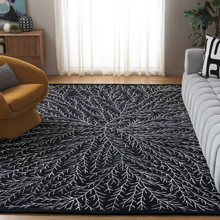 Safavieh Soho SOH257Z Black / Ivory Area Rug Room Scene Feature