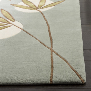 Safavieh Soho Soh328 Light Blue/Green Area Rug Detail