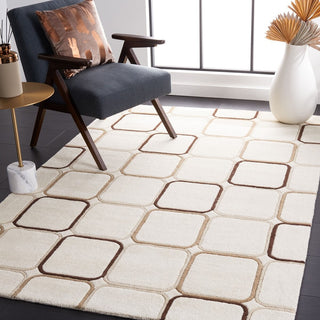 Safavieh Soho Soh713 Ivory/Multi Area Rug Room Scene Feature