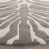 Safavieh Soho SOH975F Ivory / Grey Area Rug Detail