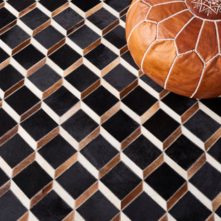 Safavieh Studio Leather STL901Z Black / Brown Area Rug Detail