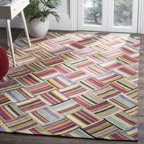 Safavieh Straw Patch STP150 Pink / Multi Area Rug Room Scene Feature