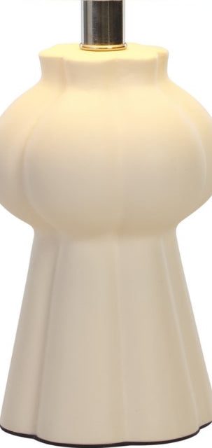 Safavieh Tolia TBL2013A Off White Lamp Main On