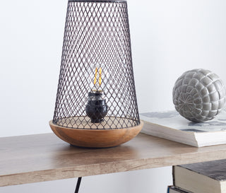 Safavieh Haynes TBL3003A Black / Natural Lamp Room Scene On Feature