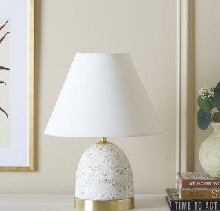 Safavieh Nicolai TBL3015A White / Gold Lamp Room Scene On Feature