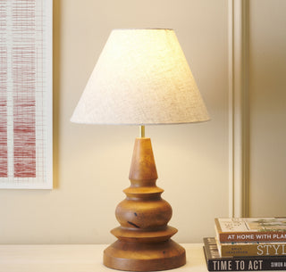 Safavieh Solene TBL3017A Natural Lamp Room Scene On Feature