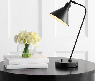 Safavieh Vance TBL4143A Black Lamp Room Scene On Feature