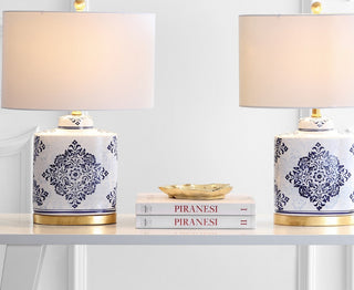Safavieh Kamdyn TBL4145A Blue / White Lamp Room Scene On Feature